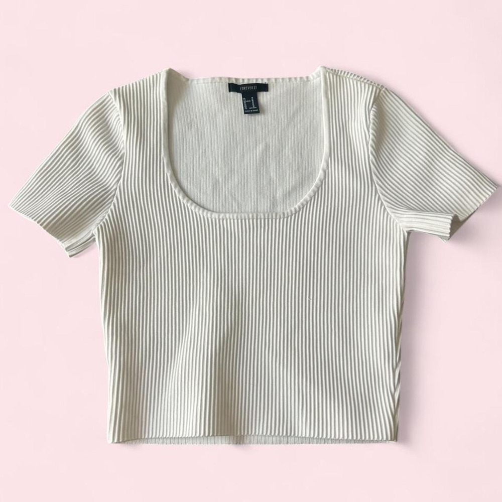 Basic white top